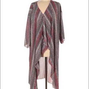 Beautiful Large EUC Shirley.